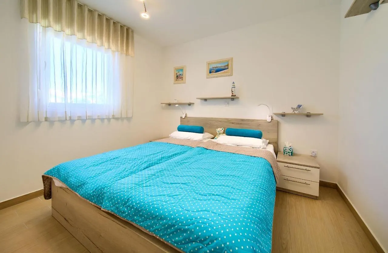 Apartment Crystal Aura Malinska